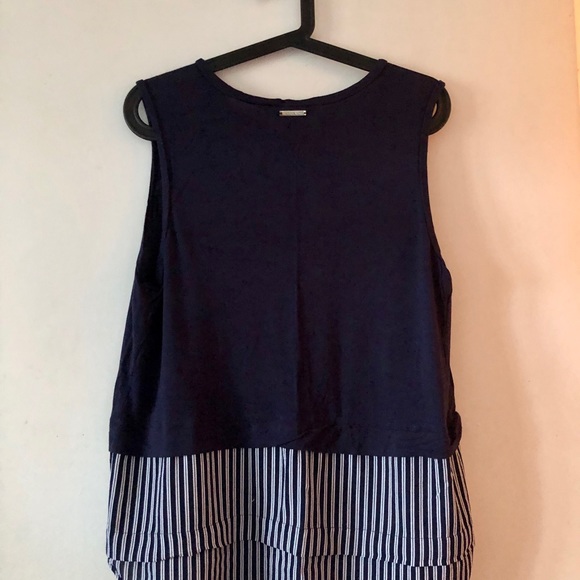 Navy blue tunic style top - Picture 3 of 4
